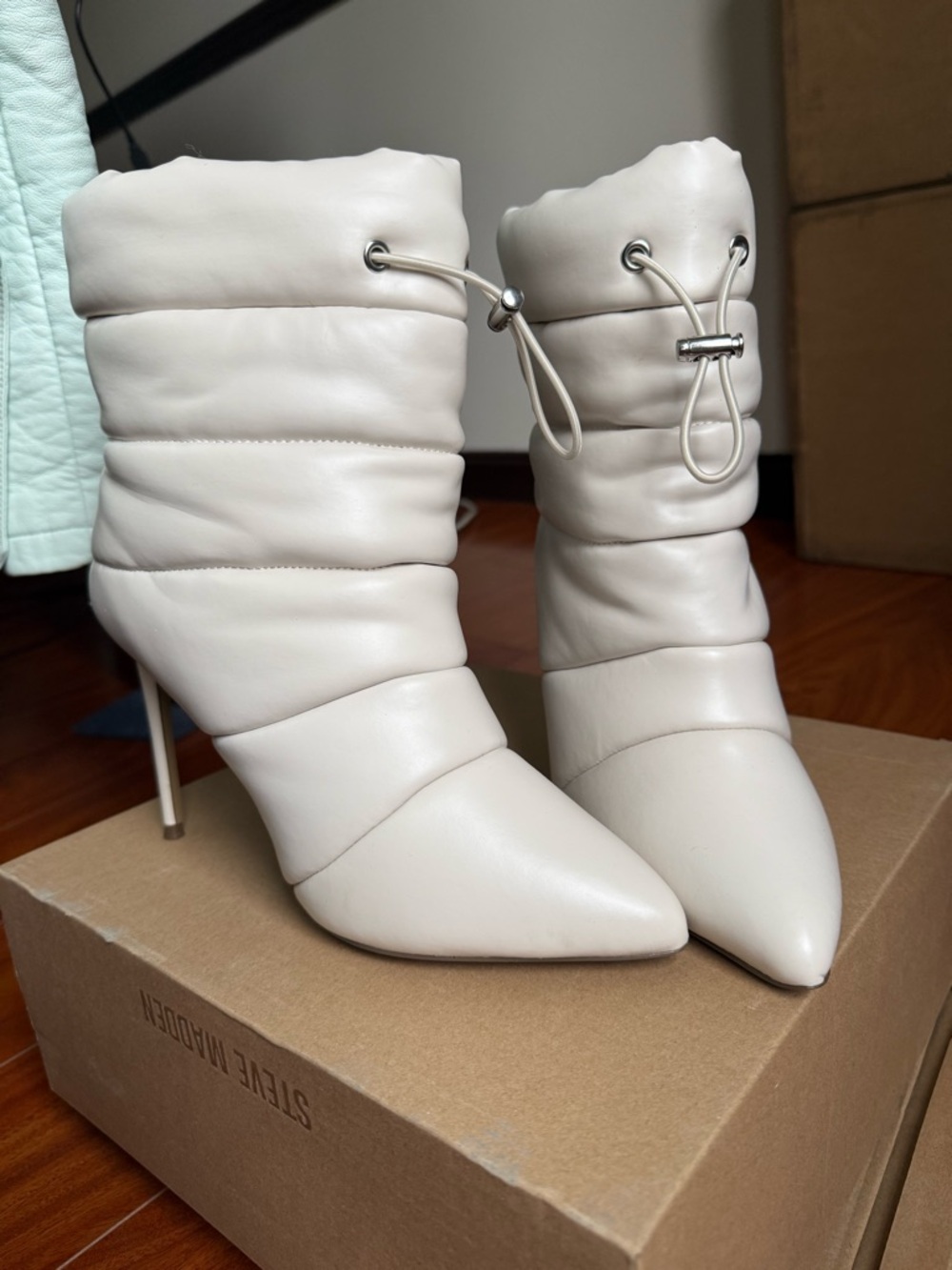 Steve Madden Cloak Bone Booties